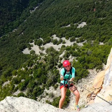 Easy Day - Mountain Loft Apartamento Montagut